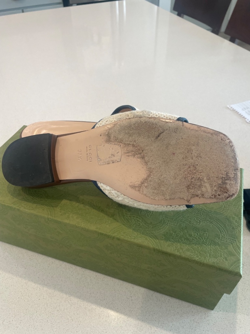 Gucci slides - Picture 3 of 3